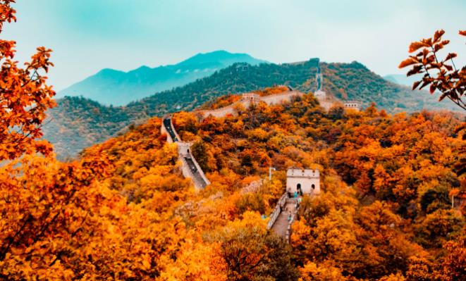 山河遠(yuǎn)闊，國(guó)泰民安，我的祖國(guó)生日快樂(lè)！